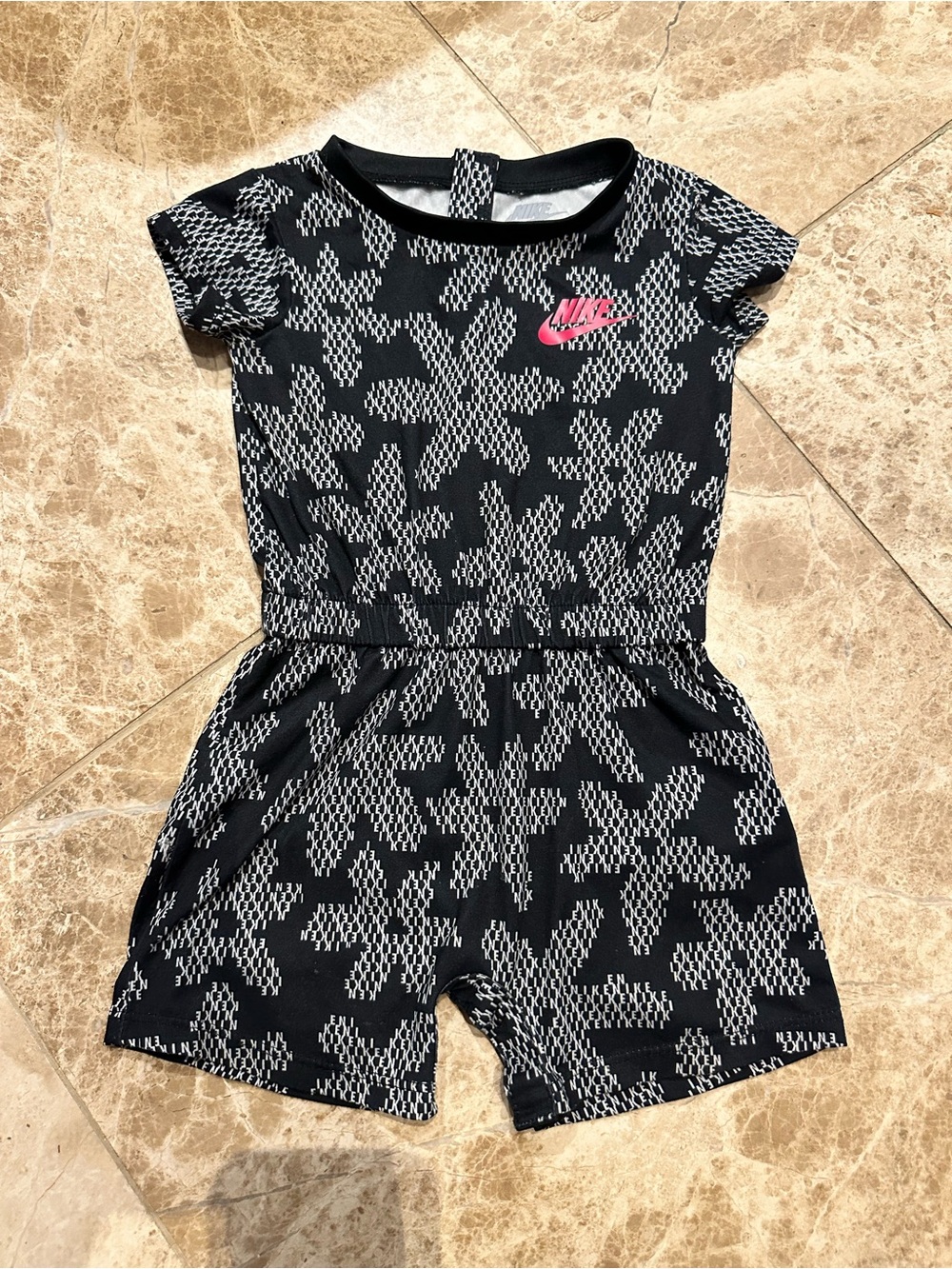 Nike Kids' 18 Months Black/White Patterned Romper with Pink Logo EUC